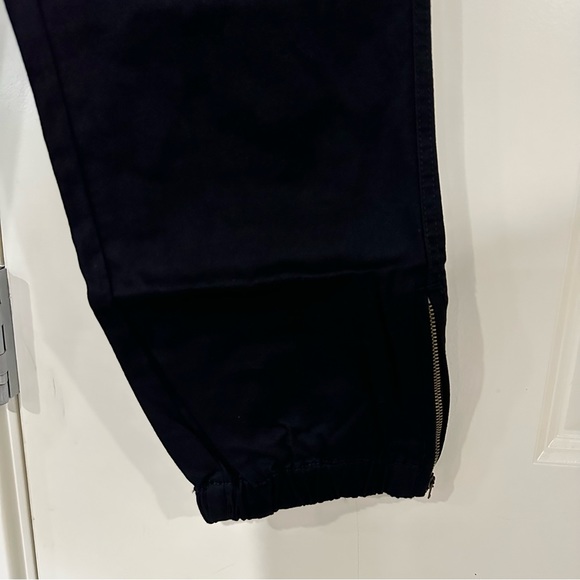 Women’s Size 6 Lisa Rinna Cropped Pants with Side Zipper - Picture 6 of 15